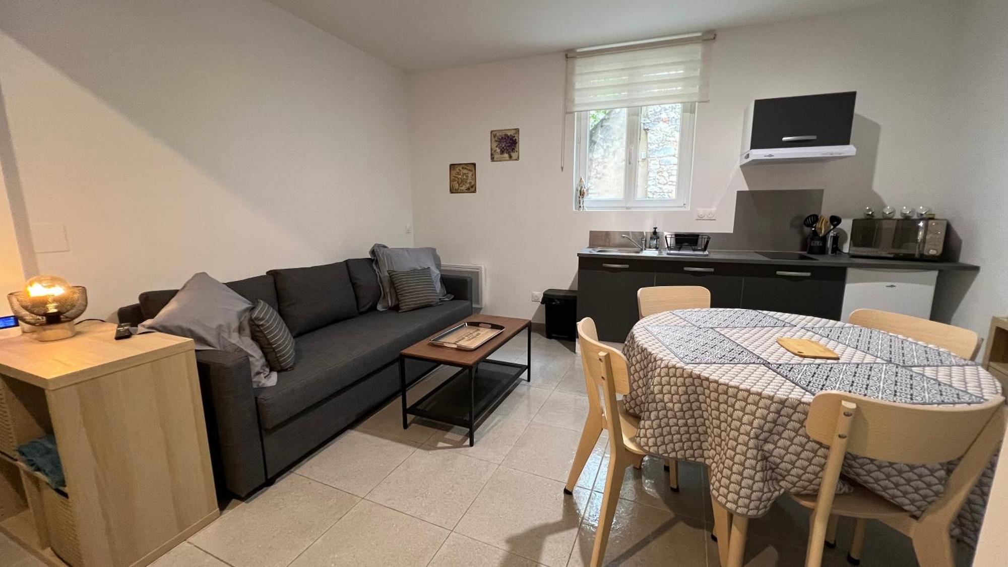 Fenix Appartement T2 40 M2 Cosy Rdc Plein Centre Ville Pierrelatte Zewnętrze zdjęcie